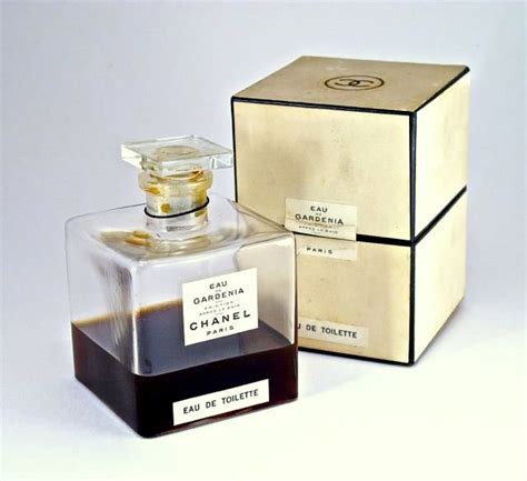 cleopatra's boudoir chanel no 5